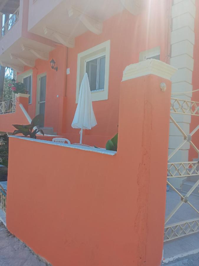 Village House Ágios Matthaíos Exterior foto